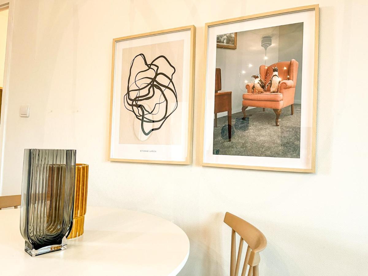 Suite Fanette Vénissieux Exteriör bild